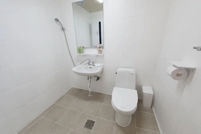 아트앤스테이 A207