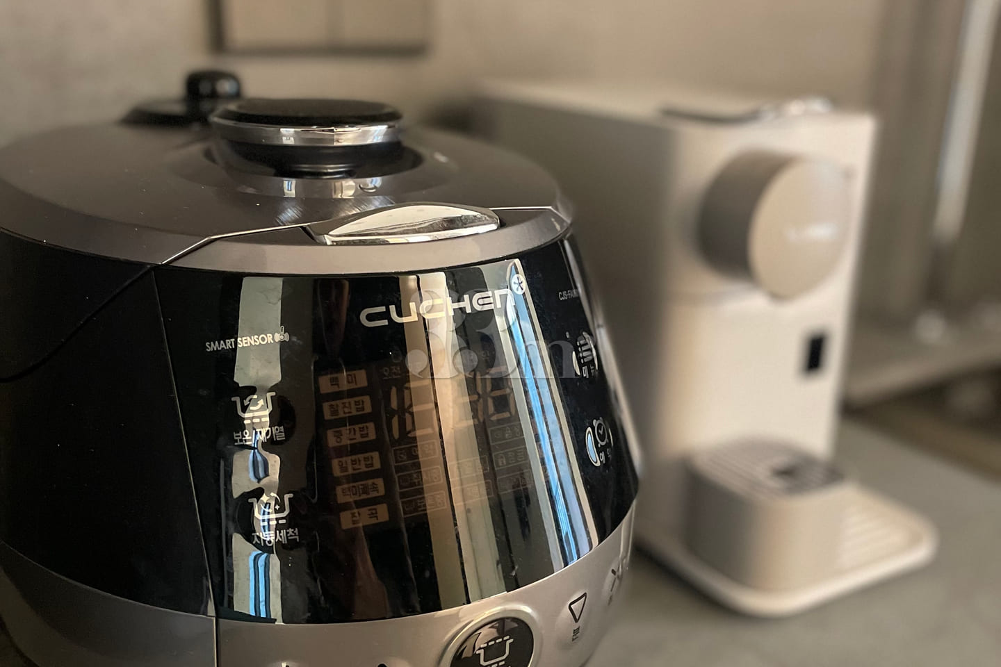 Hotel-style, fully-equipped Le Pied 8th image