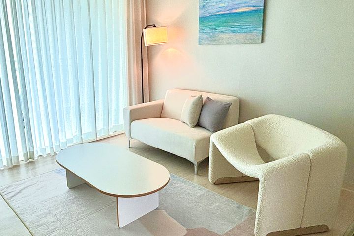The prettiest house in Suwon. 2th image