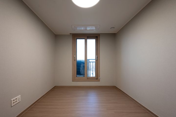 Sun-drenched new construction in Dongducheon 11th image