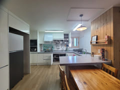 Two-room apartment, 5-minute walk from Jung-e 7th image