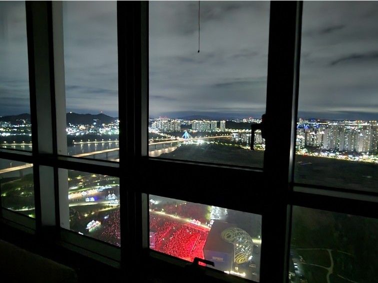 17평 초고층 뻥뷰