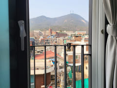Fully furnished studio, Building 1, Unit 303 9th image