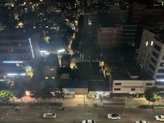 ✨Spacious room with city view, 2 mins from Si 12th image