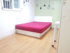 Room 201 4th image