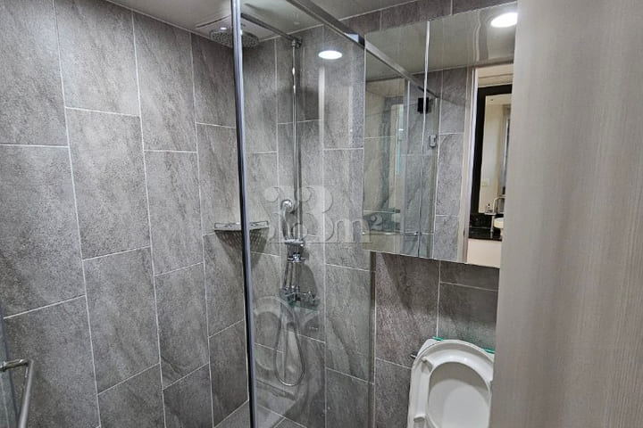New 3-bedroom, 27-pyeong apartment with full  8th image