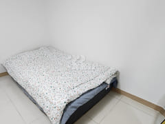 Clean and cozy room in Ingye-dong 2th image