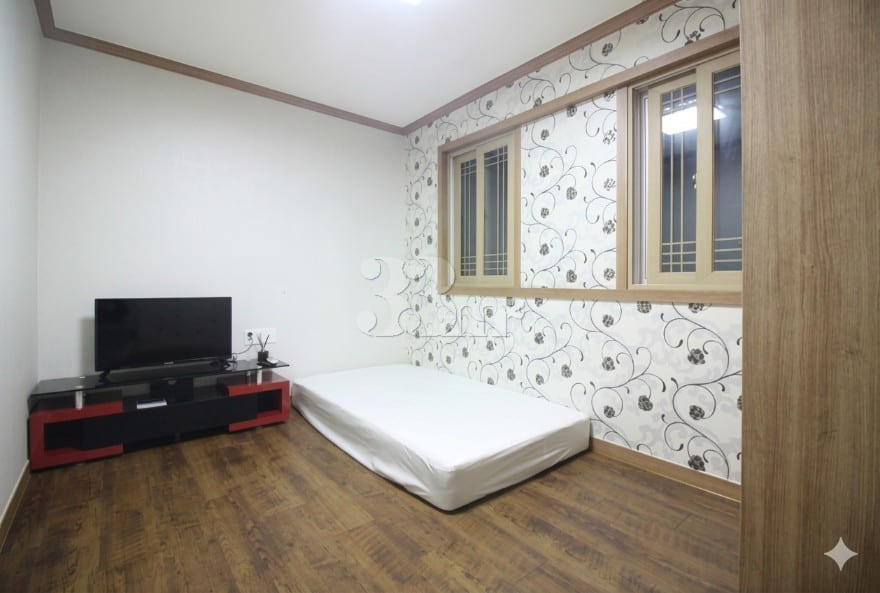 First-floor studio near POSCO 0th image