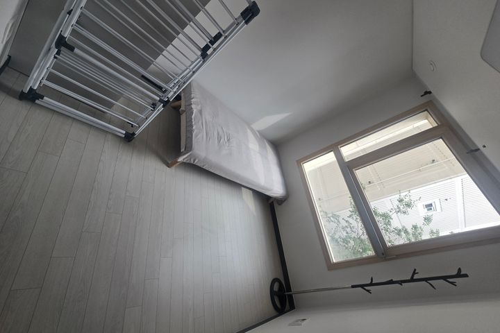 Newly built property in Gaebong-dong with two 12th image