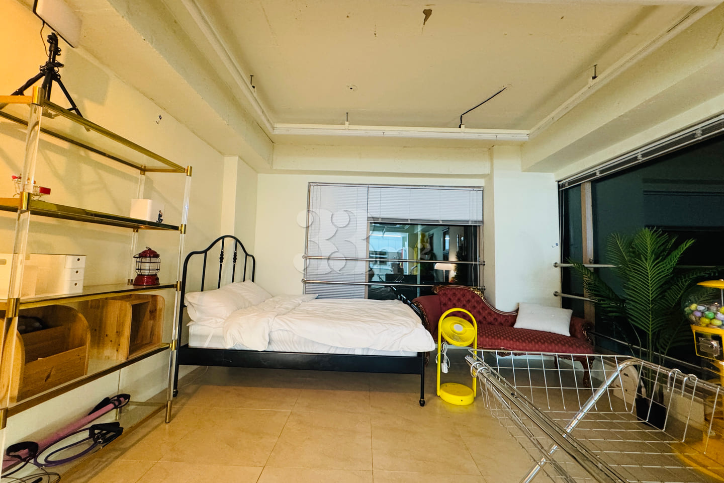 Living in a 23-Pyeong Apartment During Peak C 5th image