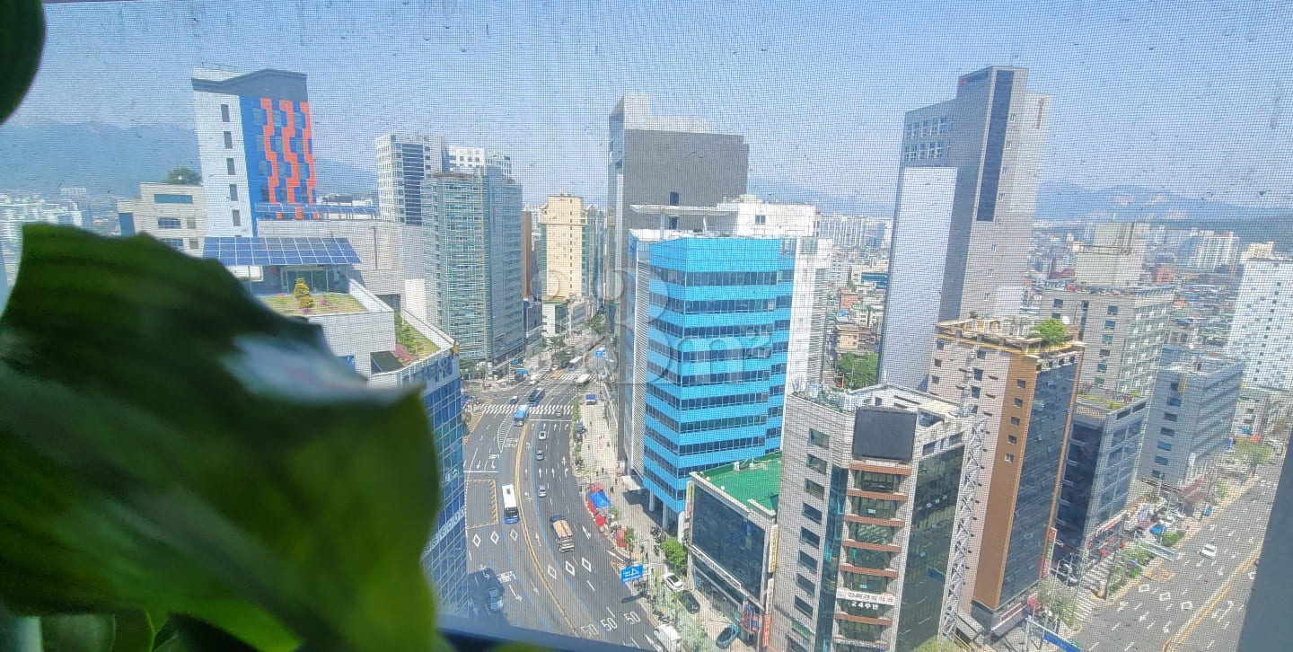 Officetel near Suyu Station (2-minute walk) w 6th image