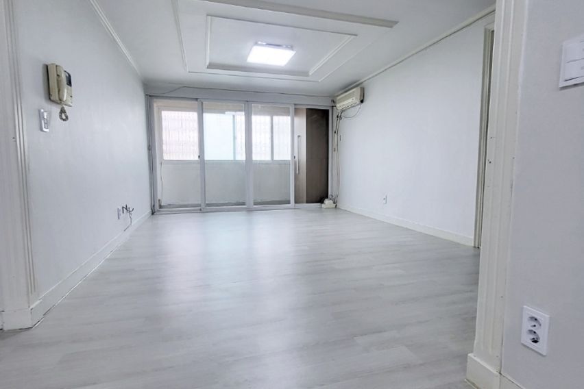 깨끗하고 아늑한 하우스 0번째 이미지