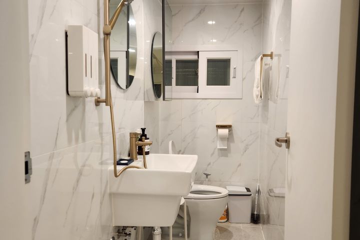 3 minutes from Mapo Station / 2-room 201 5th image