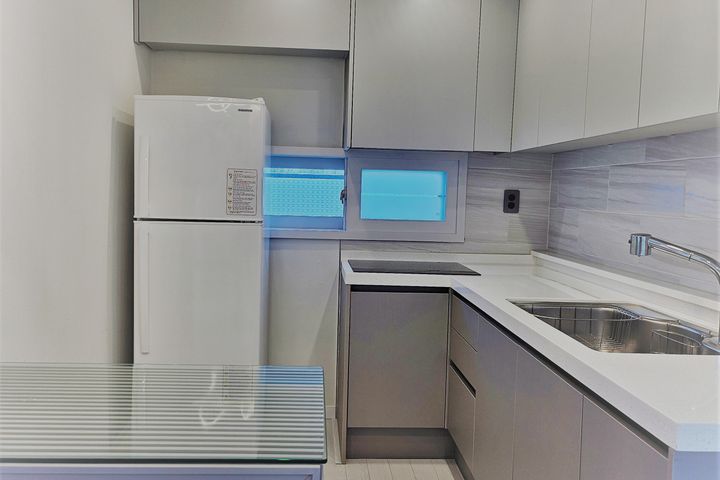 Fully furnished, comfortable home like your o 8th image
