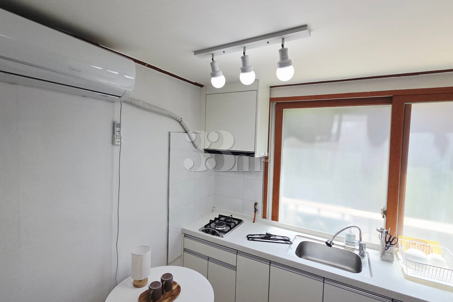 Studio with convenient parking 🏠 Unit 203 3th image