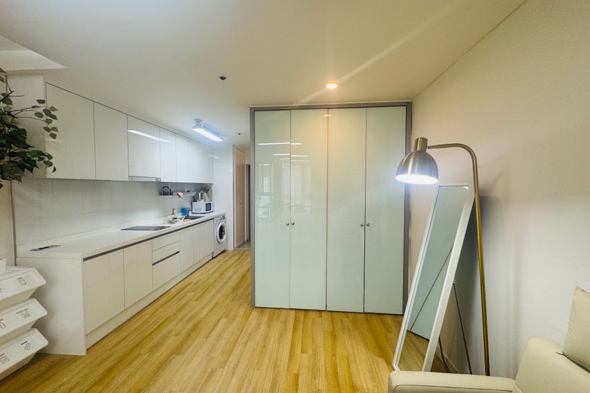 강남역 핫플 도보숙소