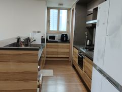 Spacious 3-bedroom apartment in Cheongna, Inc 6th image