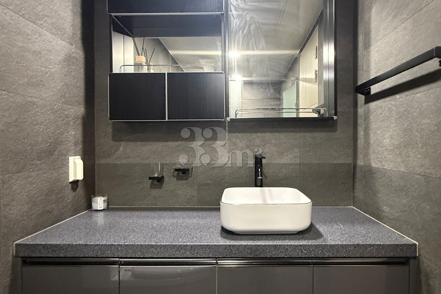 60-Pyeong Penthouse with Large Terrace 7th image