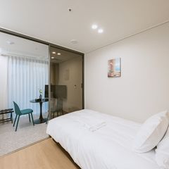 Archive Residence Hotel Unit Image