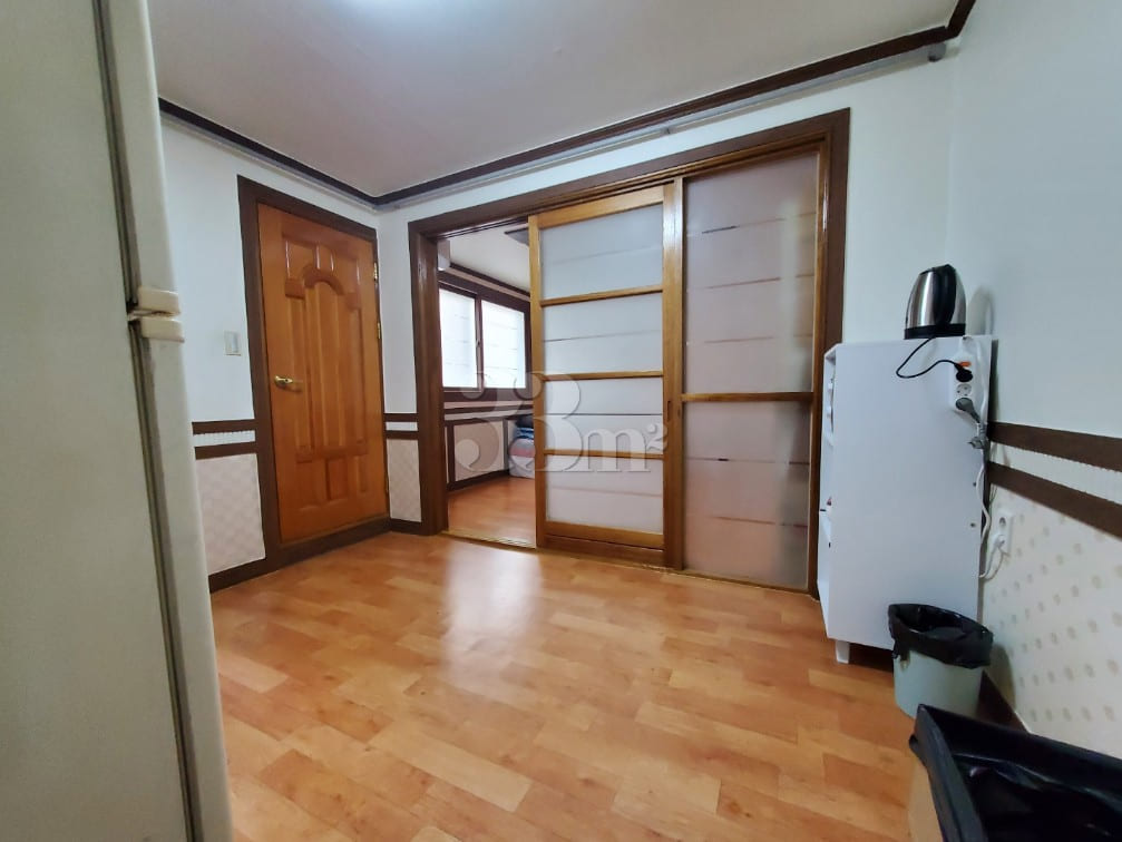 Gumi Short-term Rental 404 0th image