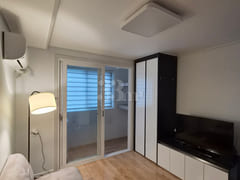 A cozy and comfortable space 0th image