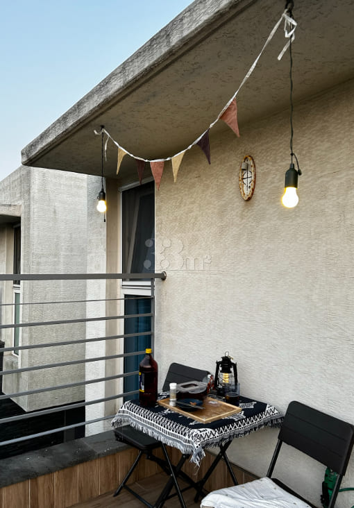 Detached house within walking distance of Hye 7th image