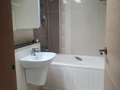 Popular Listing_View-tastic Apartment for Ful 4th image