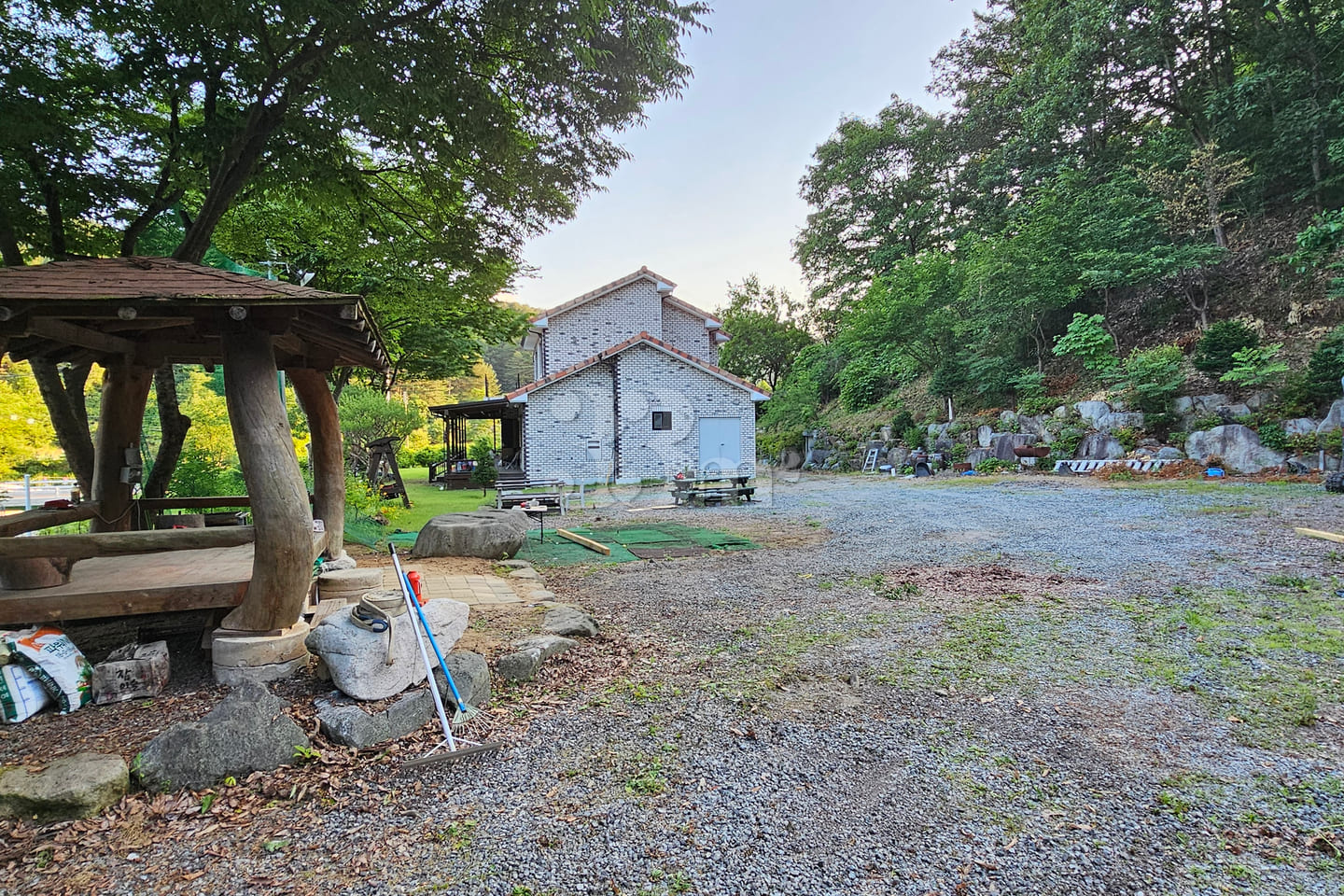 Hongcheon in the Mountains 3th image