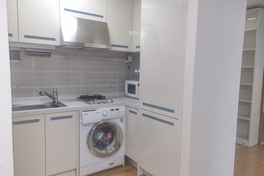 강남역 신논현역 분리형 2번째 이미지