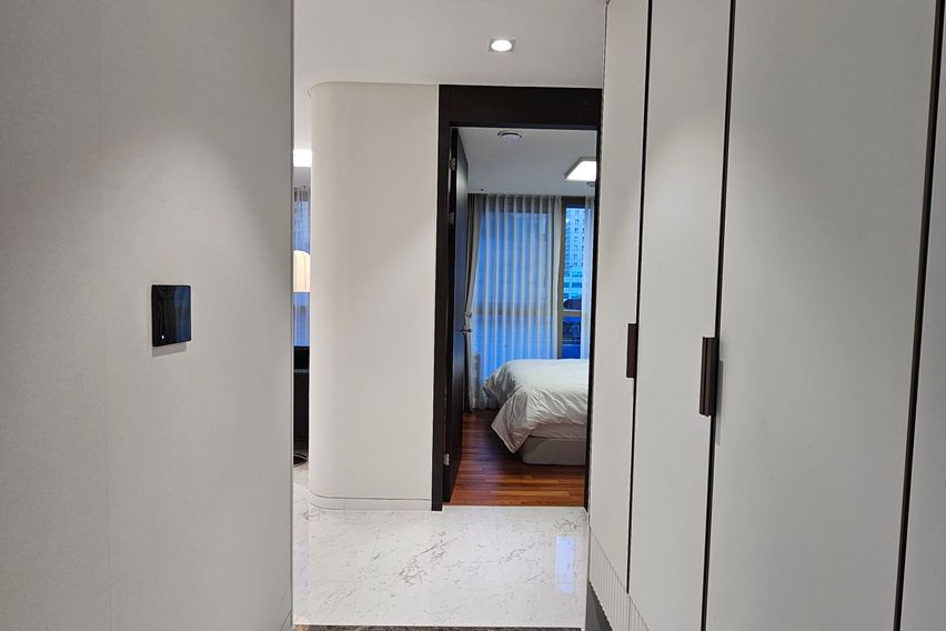 강남 신축 2룸(4인)