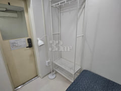 Room 502 4th image