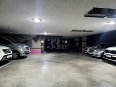 Clean accommodation with convenient transport 10th image
