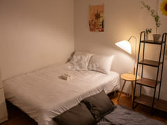 Nakseongdae C Hotel: Bedding, Laundry, and Co 11th image