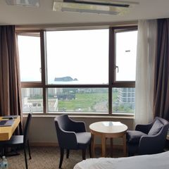 Beomseom Ocean View, Top Floor, Fully Furnish Unit Image