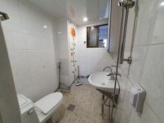 Unit 202, Seongwoo Villa 4th image