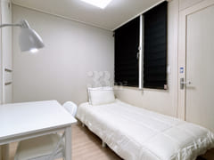 Jamsil ๐งก Spacious two-bedroom apartment near 3th image