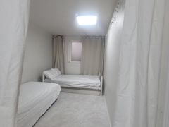 Two-room unit, Unit 101 2th image