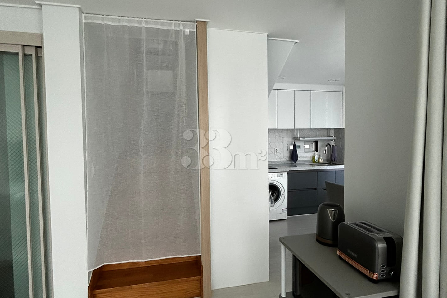 Detached house within walking distance of Hye 18th image
