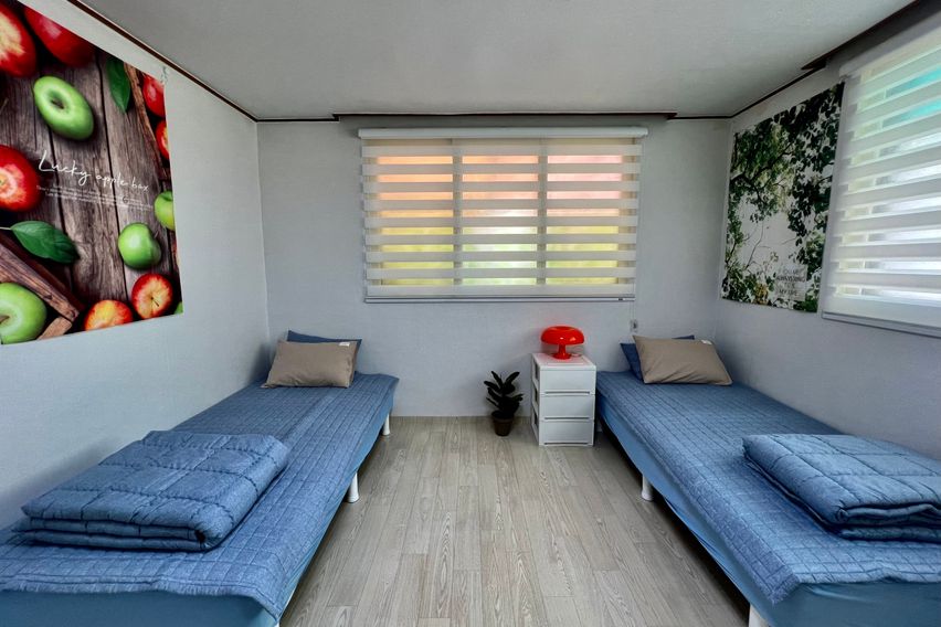 금돼지식당뒤 3룸301