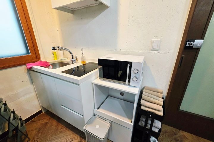 Best Value for Money for 4 People in Hongdae 5th image
