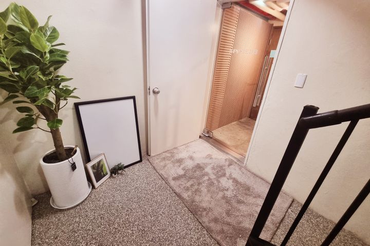 Pretty studio apartment in Noryangjin 13th image