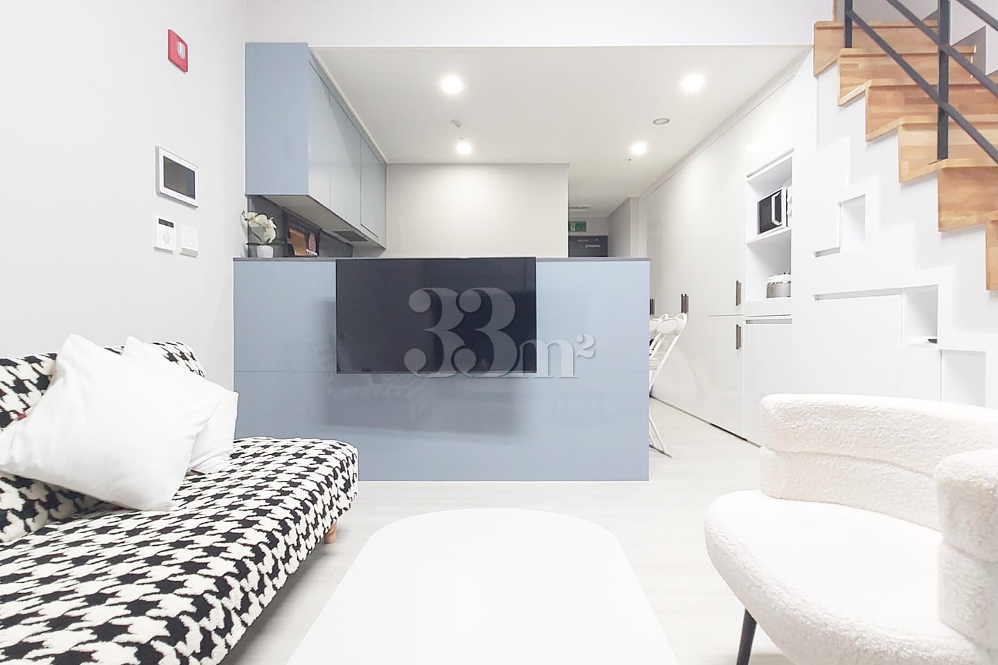 Spacious, airy, and pleasant duplex near Cheo 0th image