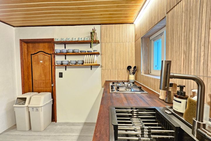 🐶4-bedroom beautiful house by the sea 18th image