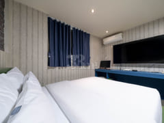 Suwon's Best Accommodation with a Whirlpool B 9th image