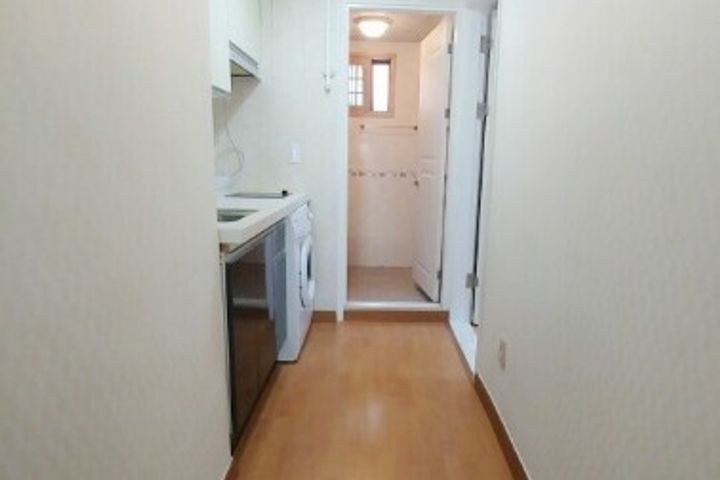 Pension-style, fully furnished, designated pa 4th image