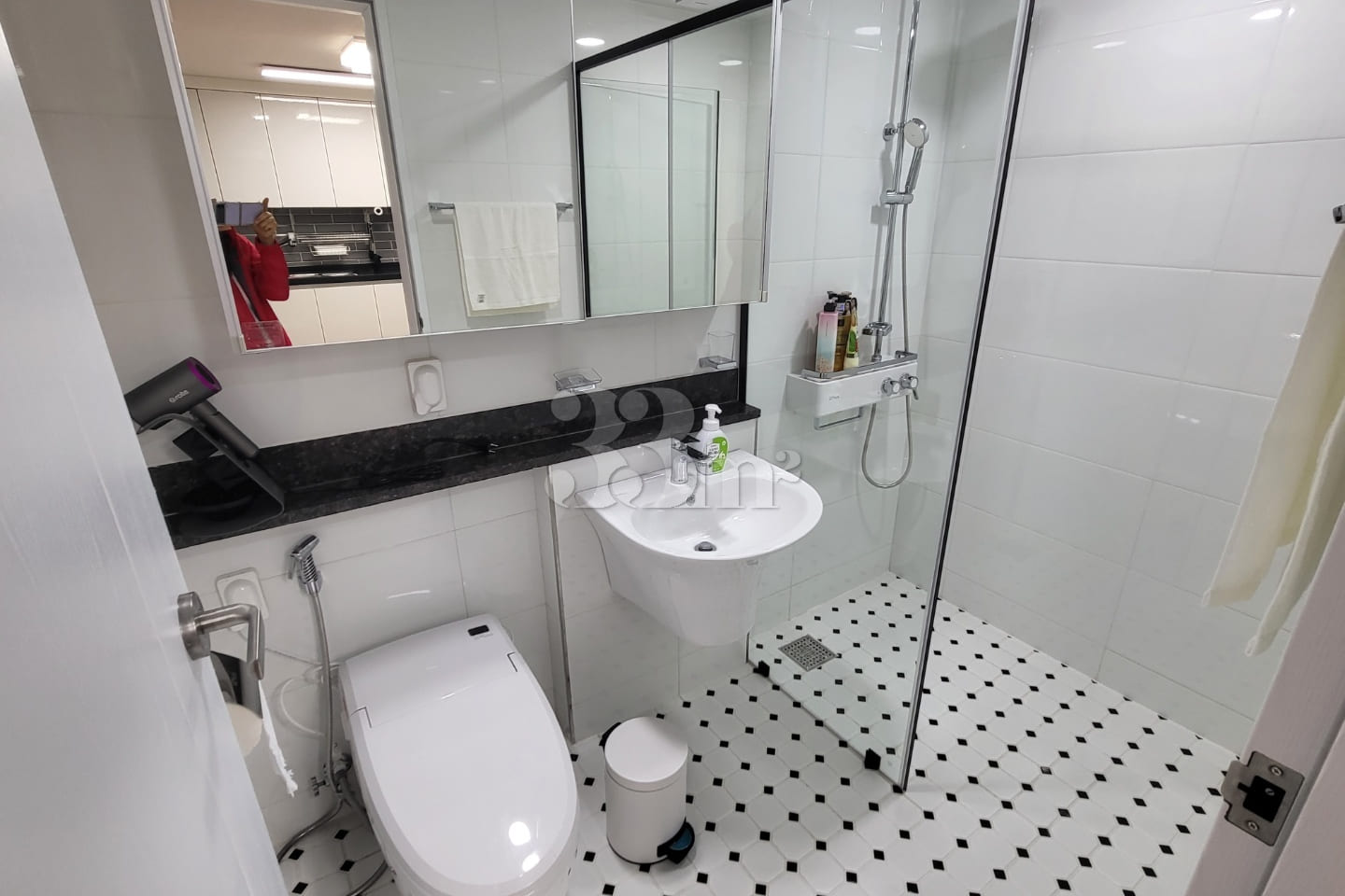 Sinchon-ri Haven Two-Room Apartment 8th image