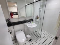Sinchon-ri Haven Two-Room Apartment 8th image