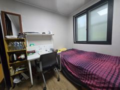 Male student looking for a studio apartment n 0th image