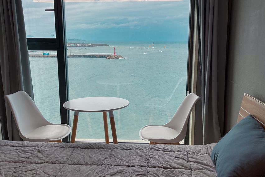 제주 바다뷰 감성 노을 3번째 이미지