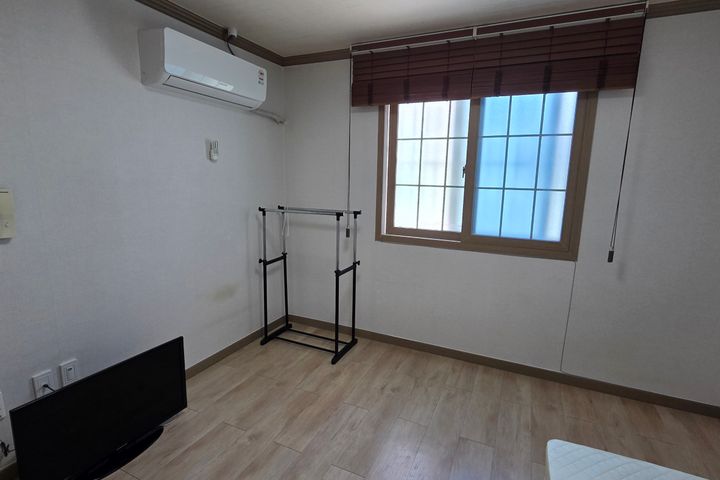 Wooden room 3th image